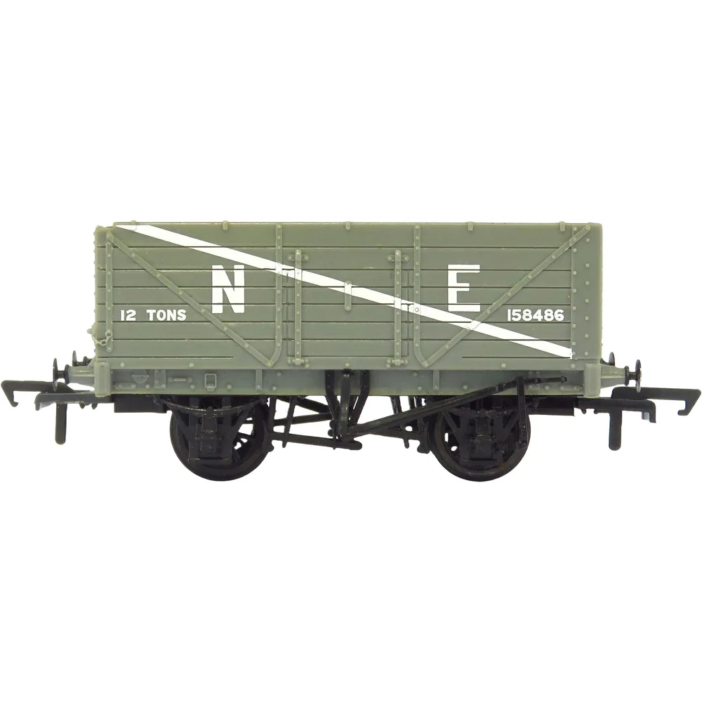 side-elevation by Bachmann