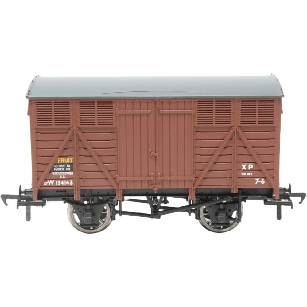 side-elevation by Bachmann