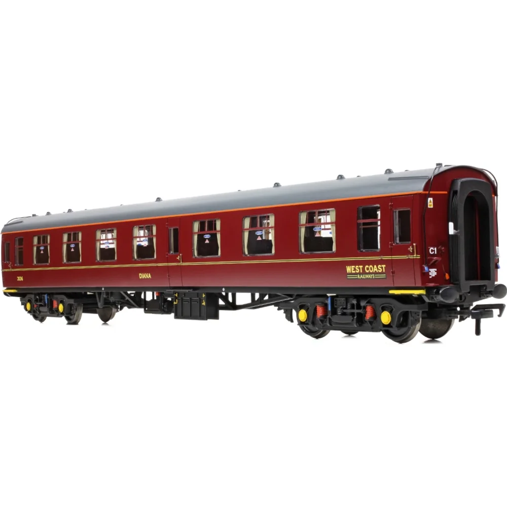 right-front-three-quarter-view by Bachmann