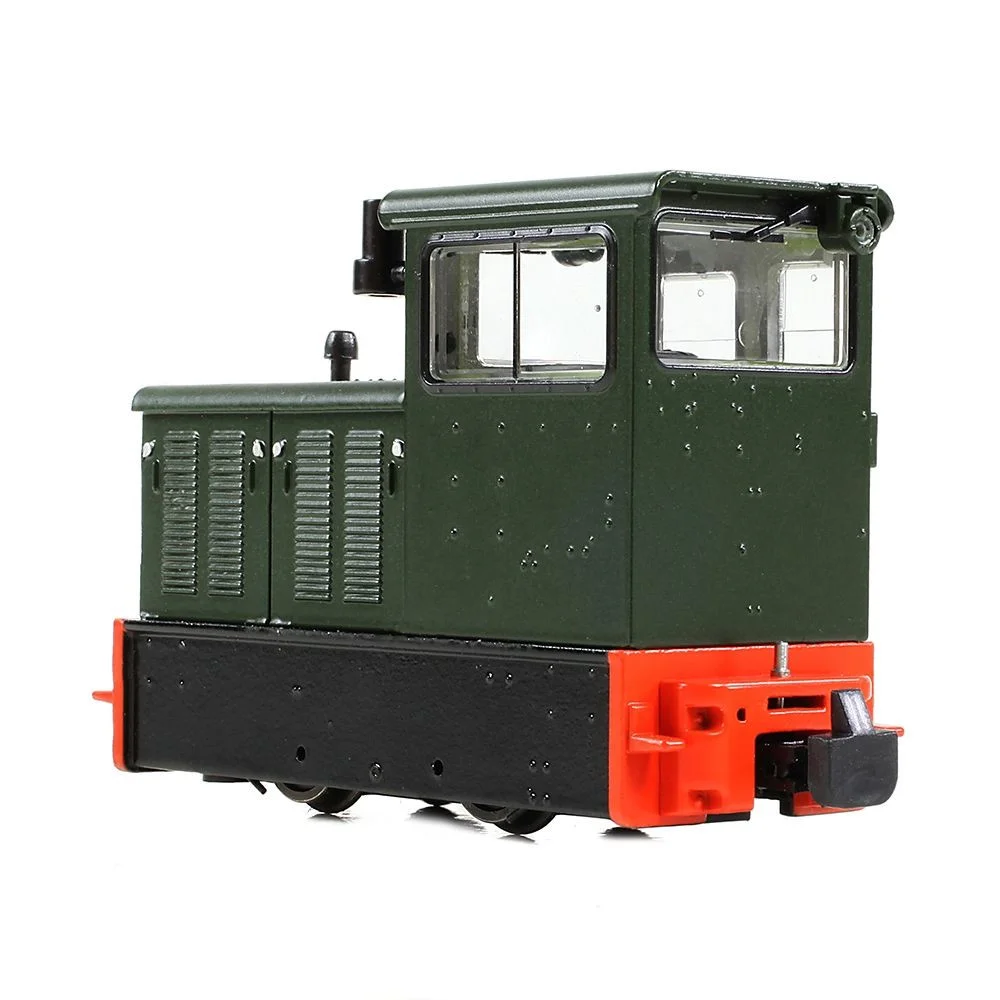 right-rear-three-quarter-view by Bachmann