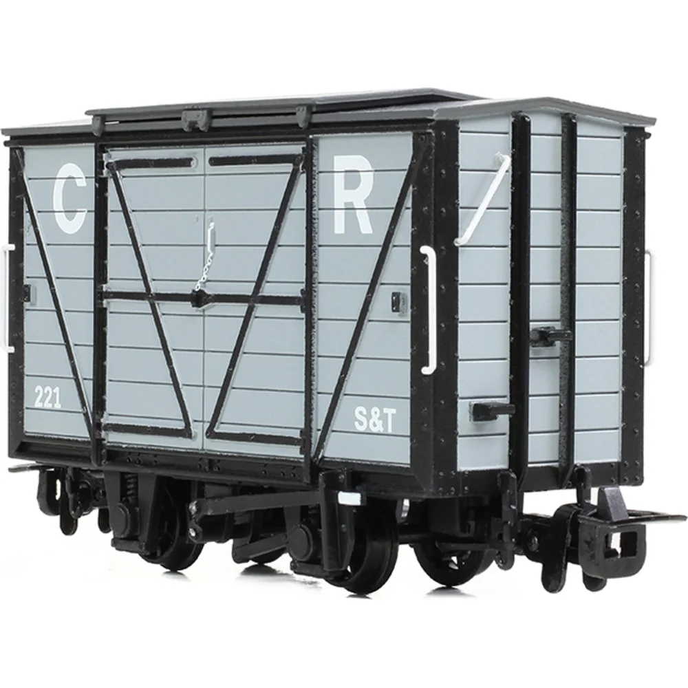 Right Front Three Quarter View by Bachmann