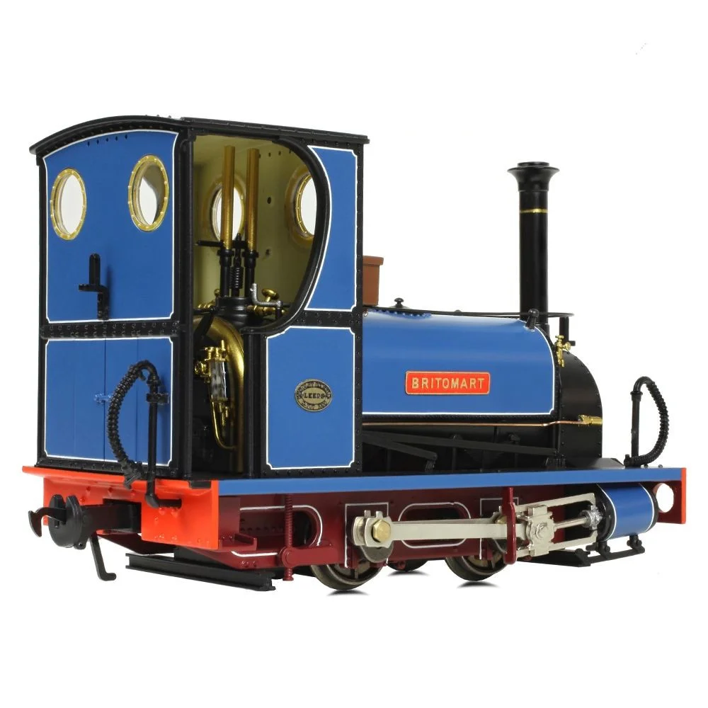 left-rear-three-quarter-view by Bachmann