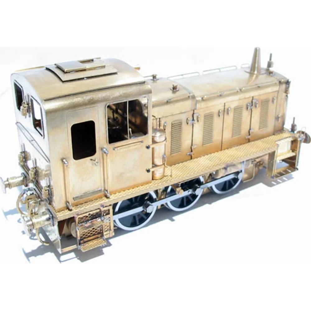 left-rear-three-quarter-view by Bachmann Brassworks