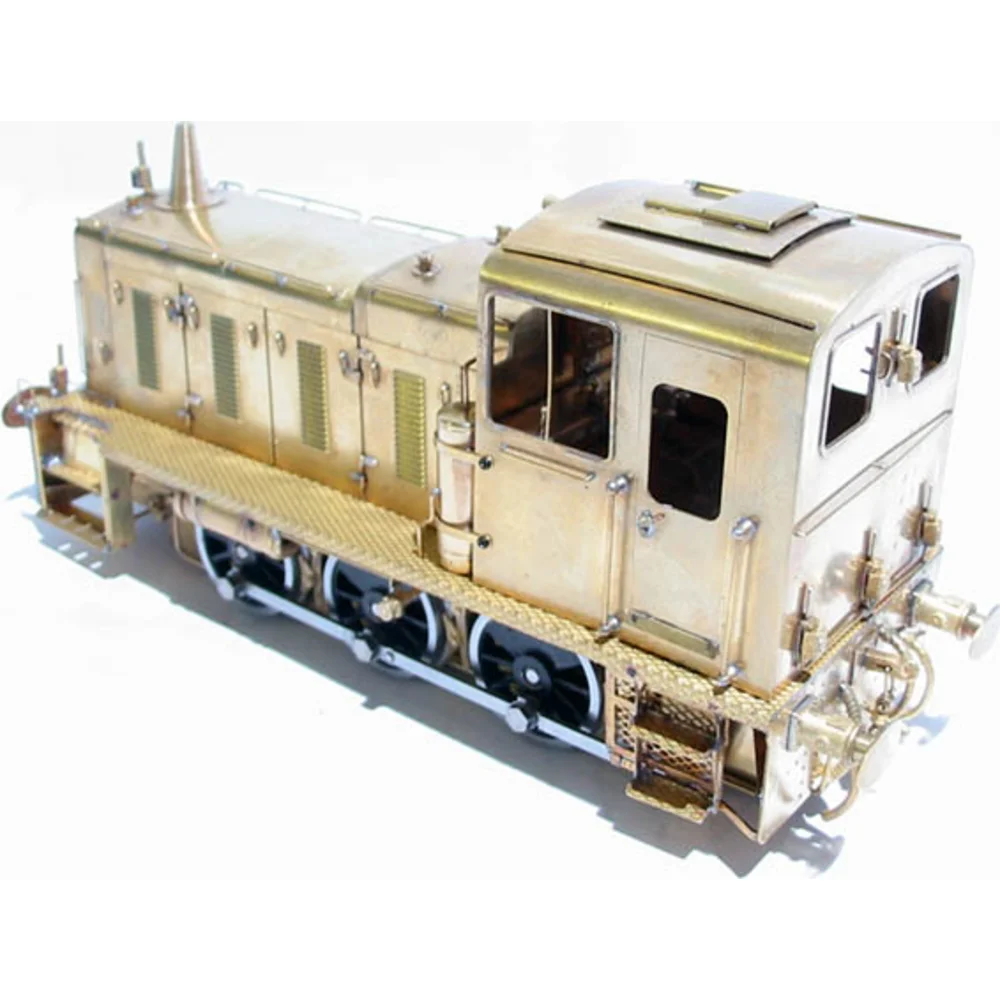 right-rear-three-quarter-view by Bachmann Brassworks