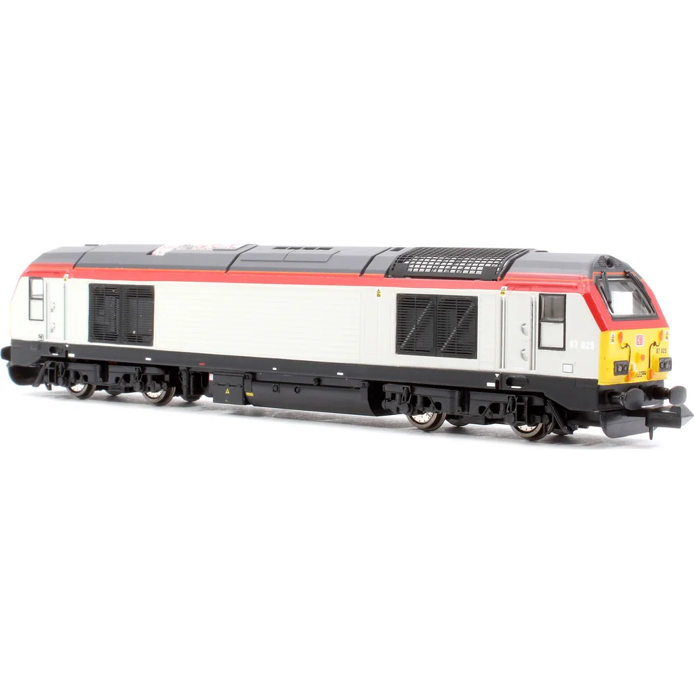 right-front-three-quarter-view by Dapol