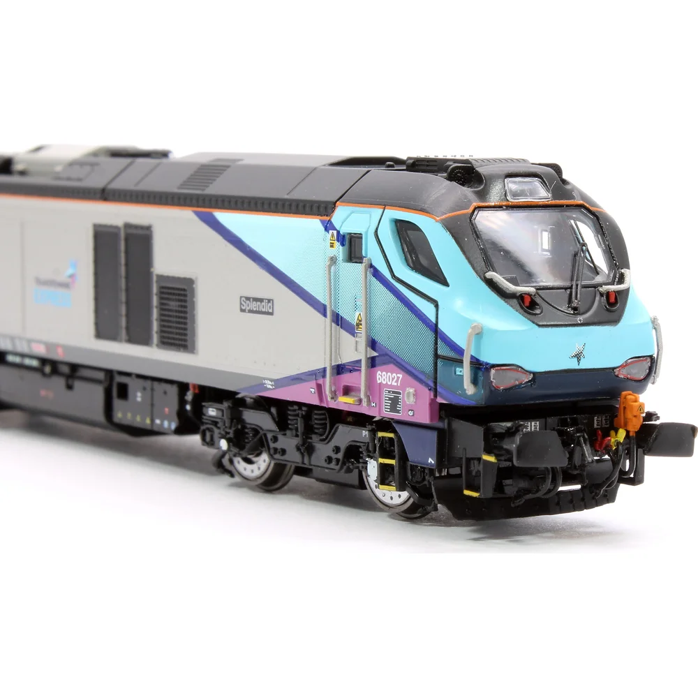 close-up-of-cab-right by Dapol