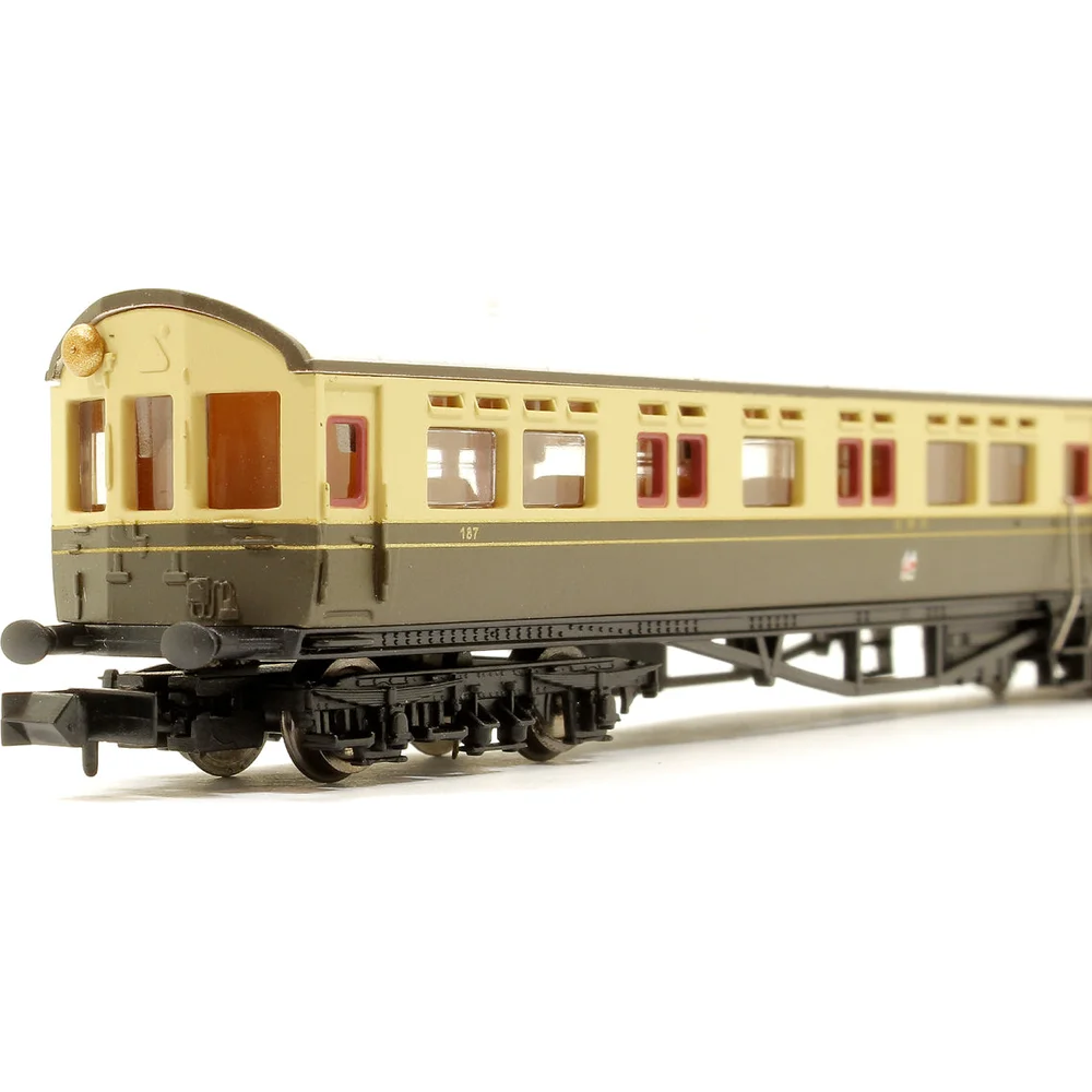 close-up-of-cab by Dapol