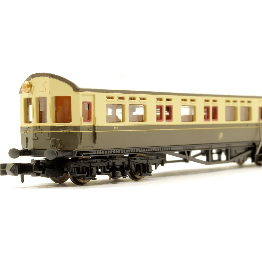 close-up-of-cab by Dapol