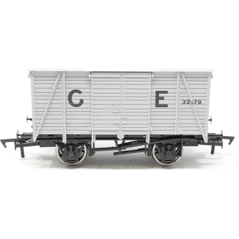 side-elevation-left-direction by Dapol