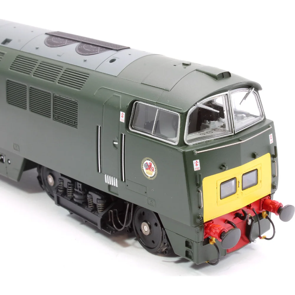 close-up-of-cab-right by Dapol