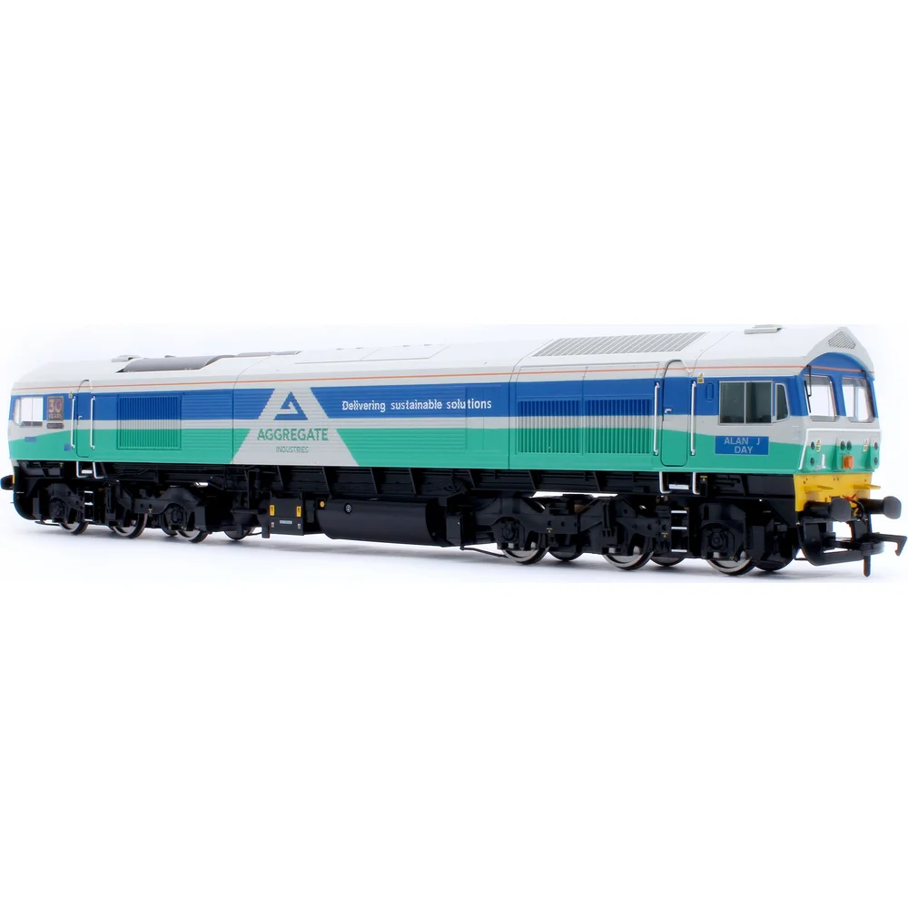 Dapol 4D-005-010S — Right Front Three Quarter View by Dapol
