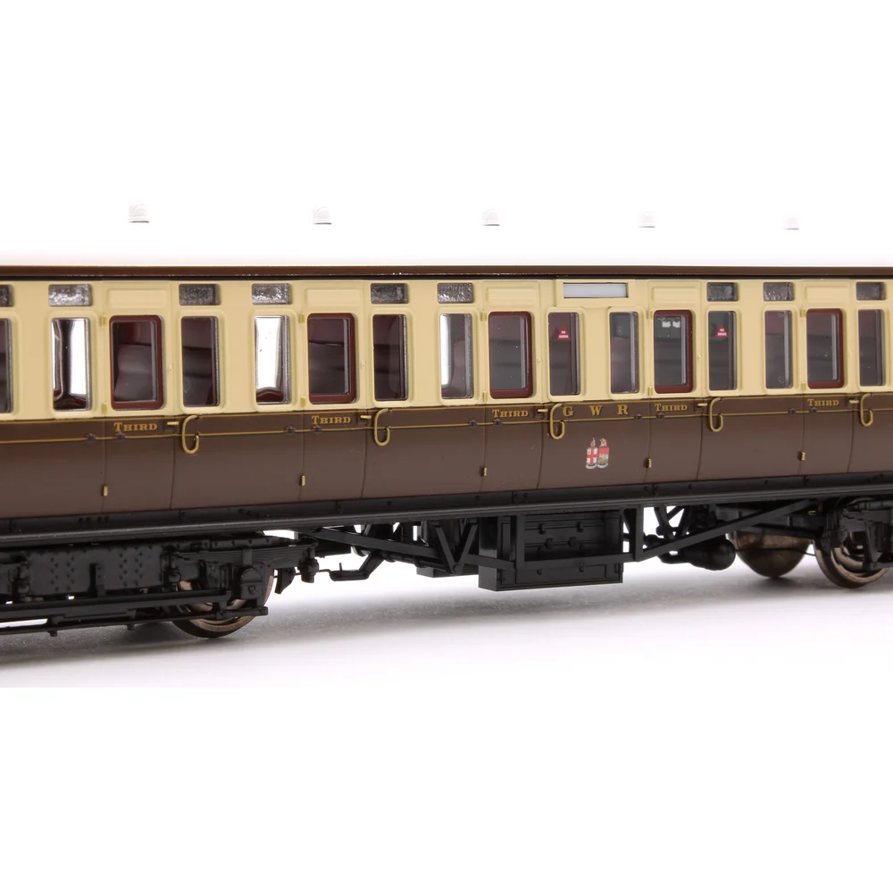 close-up-of-insignia by Dapol