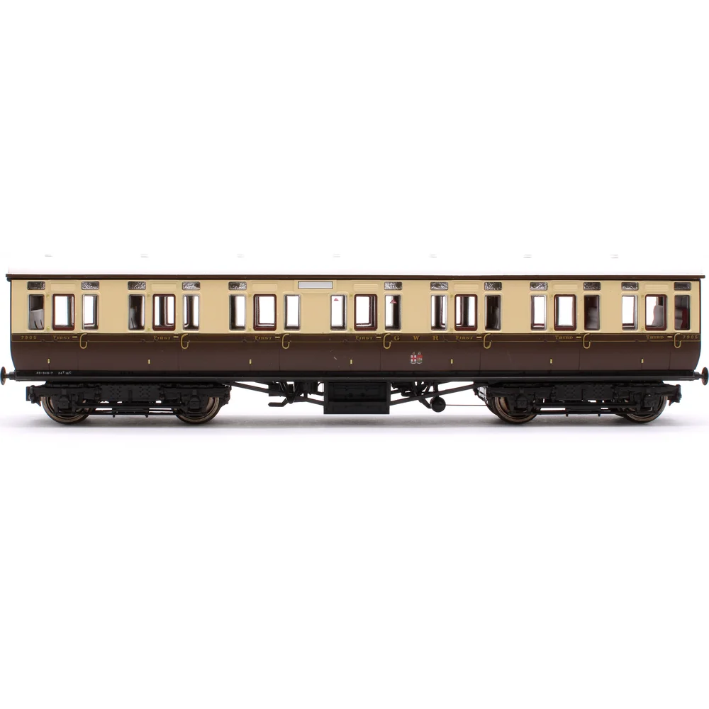 side-elevation-left-direction by Dapol