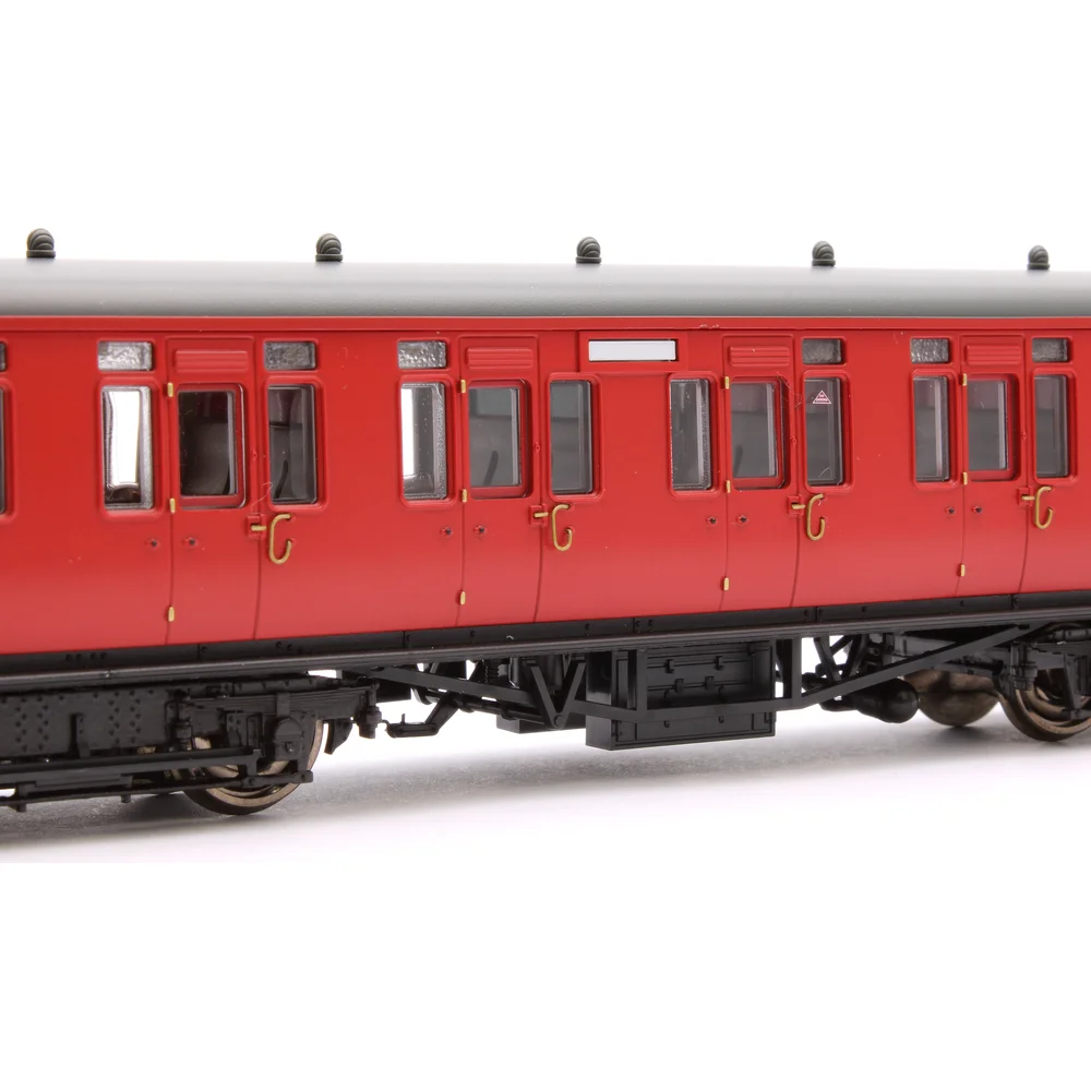 close-up-of-insignia by Dapol