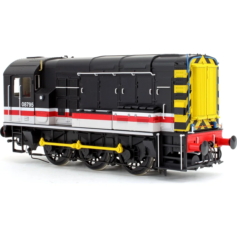 right-front-three-quarter-view by Dapol