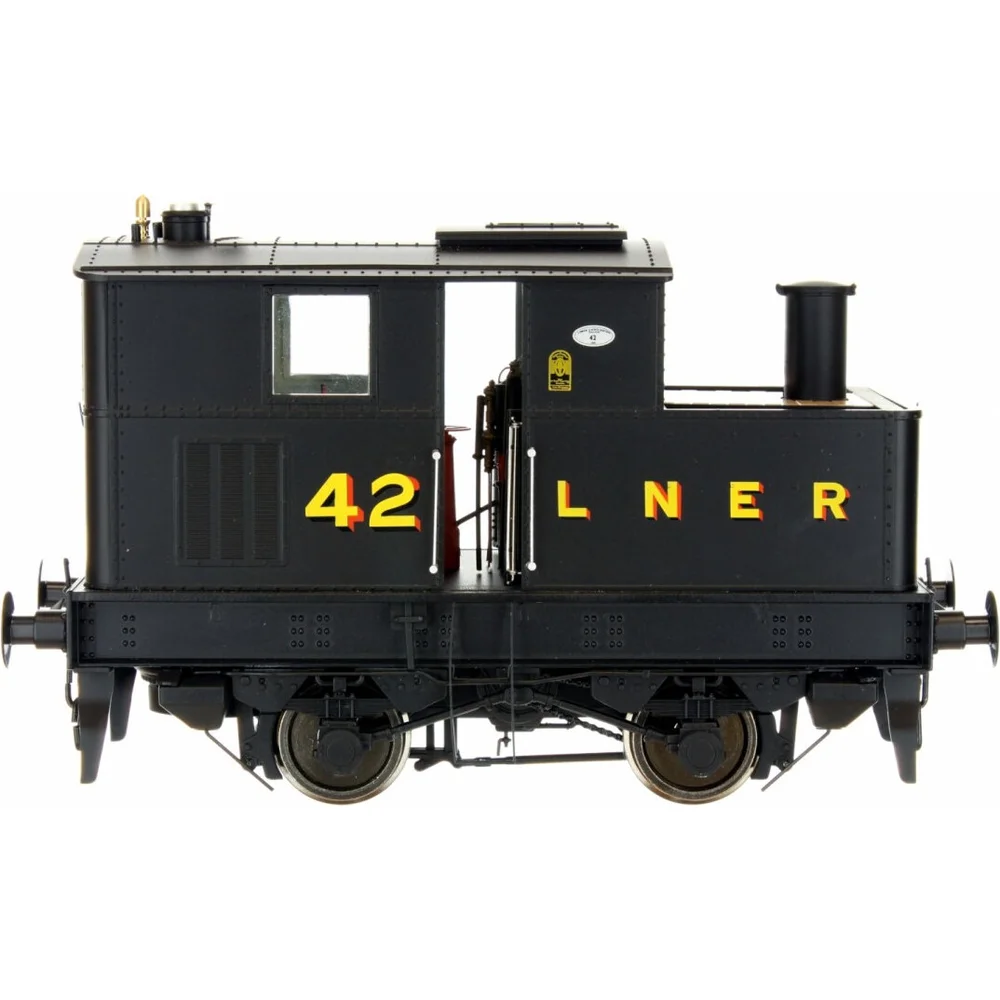 side-elevation-right-direction by Dapol