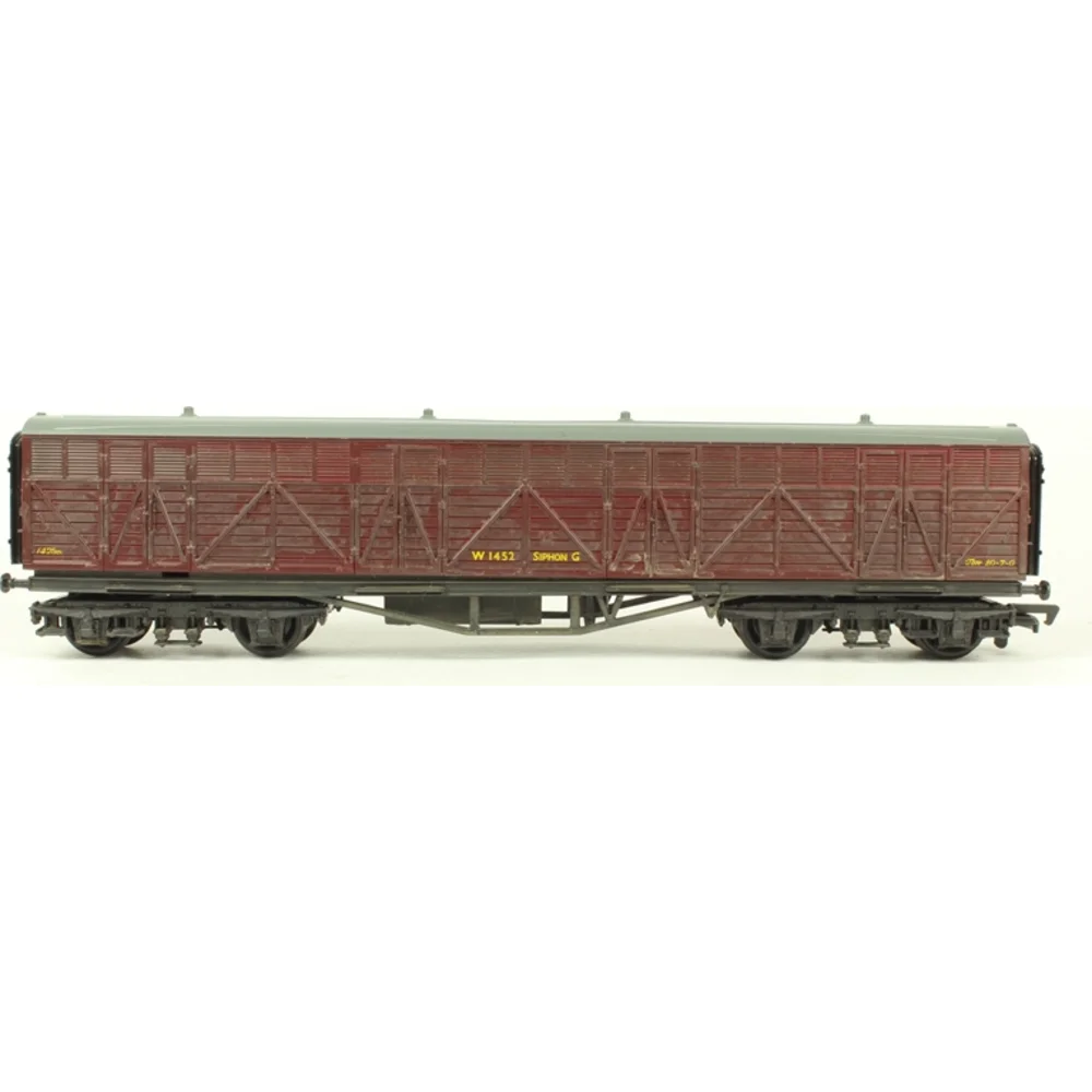 side-elevation-left-direction by Dapol