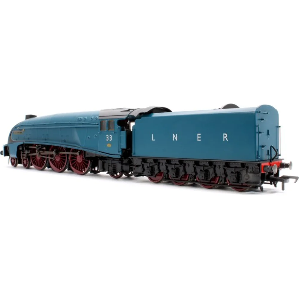 right-rear-three-quarter-view by Dapol