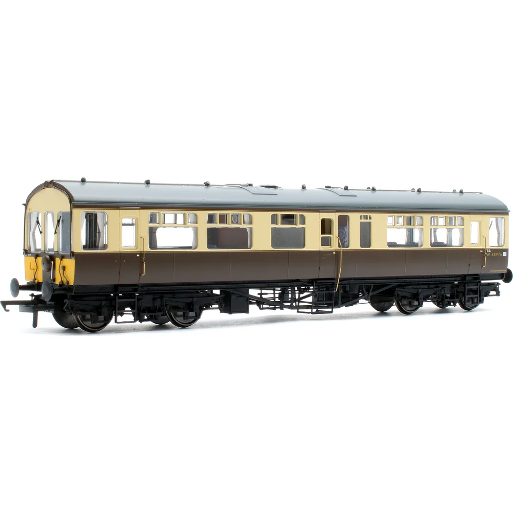 left-rear-three-quarter-view by Dapol