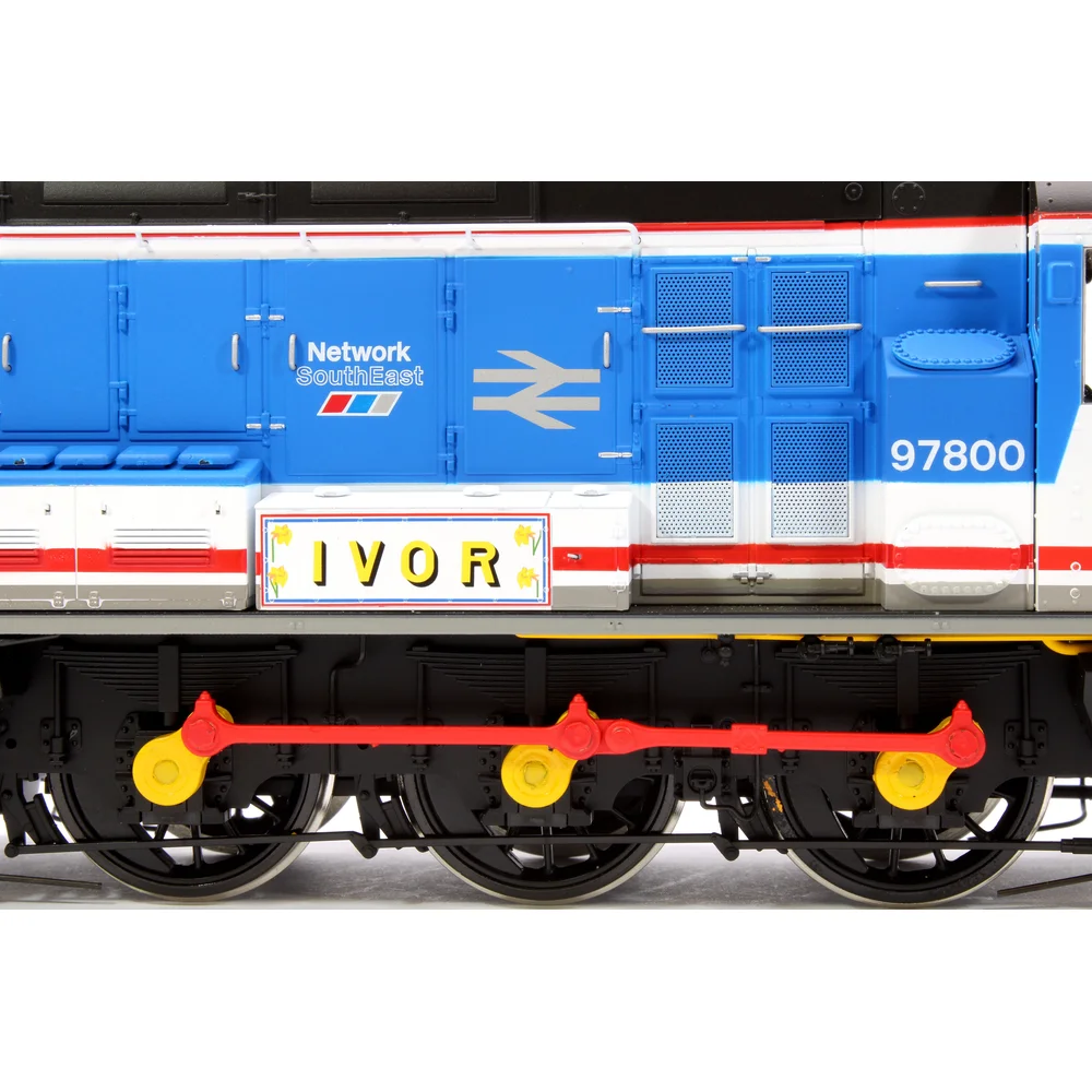 close-up-of-nameplate by Gaugemaster