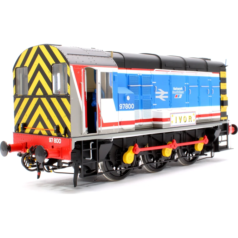 left-rear-three-quarter-view by Gaugemaster