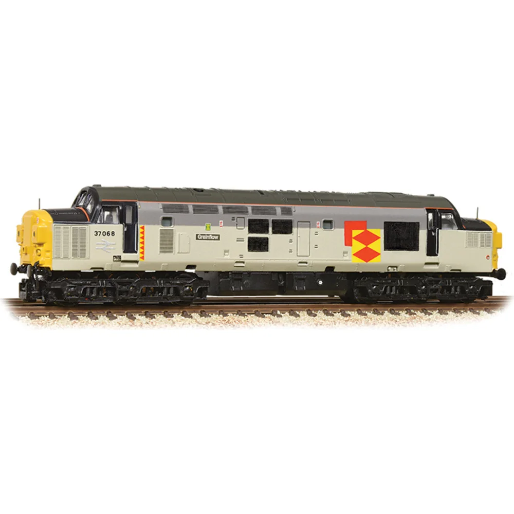 Graham Farish 371-470 Class 37/0 in N