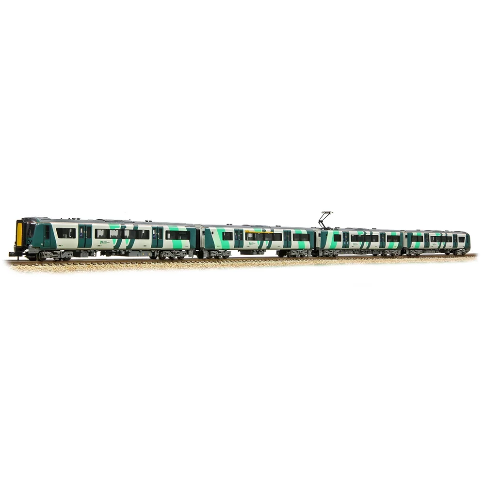 Graham Farish Extended left track display view