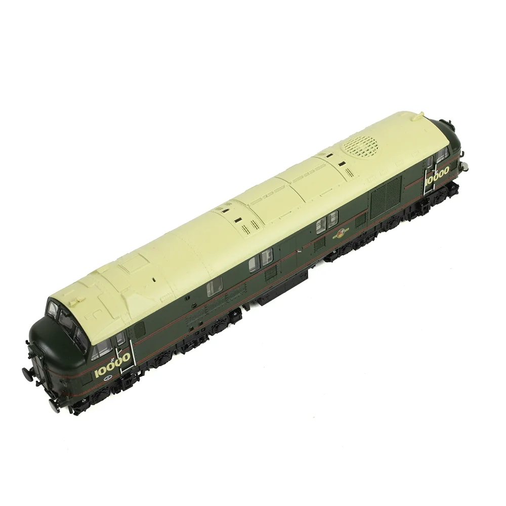 overhead-chassis-detail-view by Graham Farish