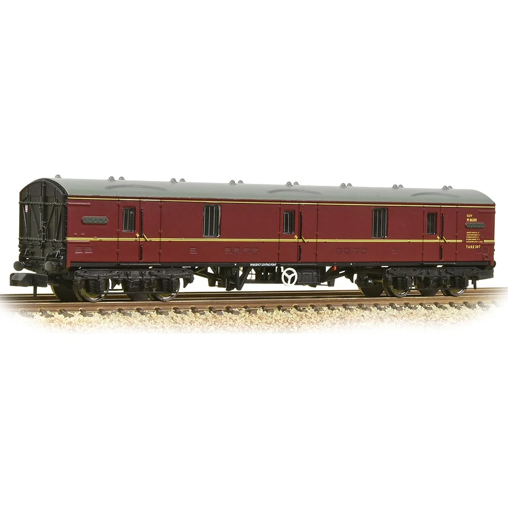 left-track-display-view by Graham Farish