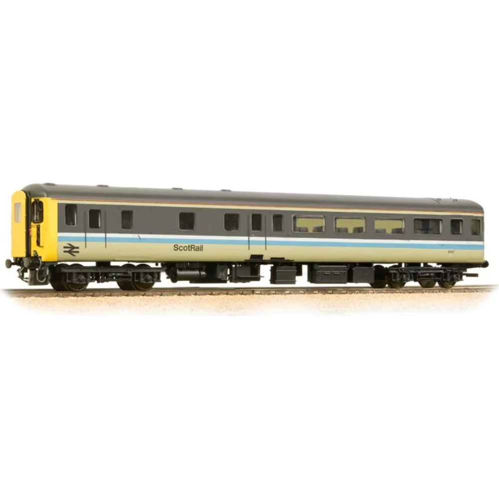 left-track-display-view by Graham Farish