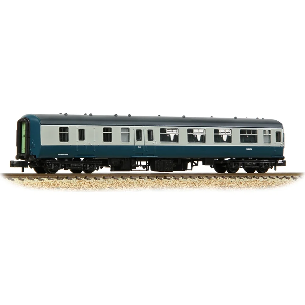 left-track-display-view by Graham Farish