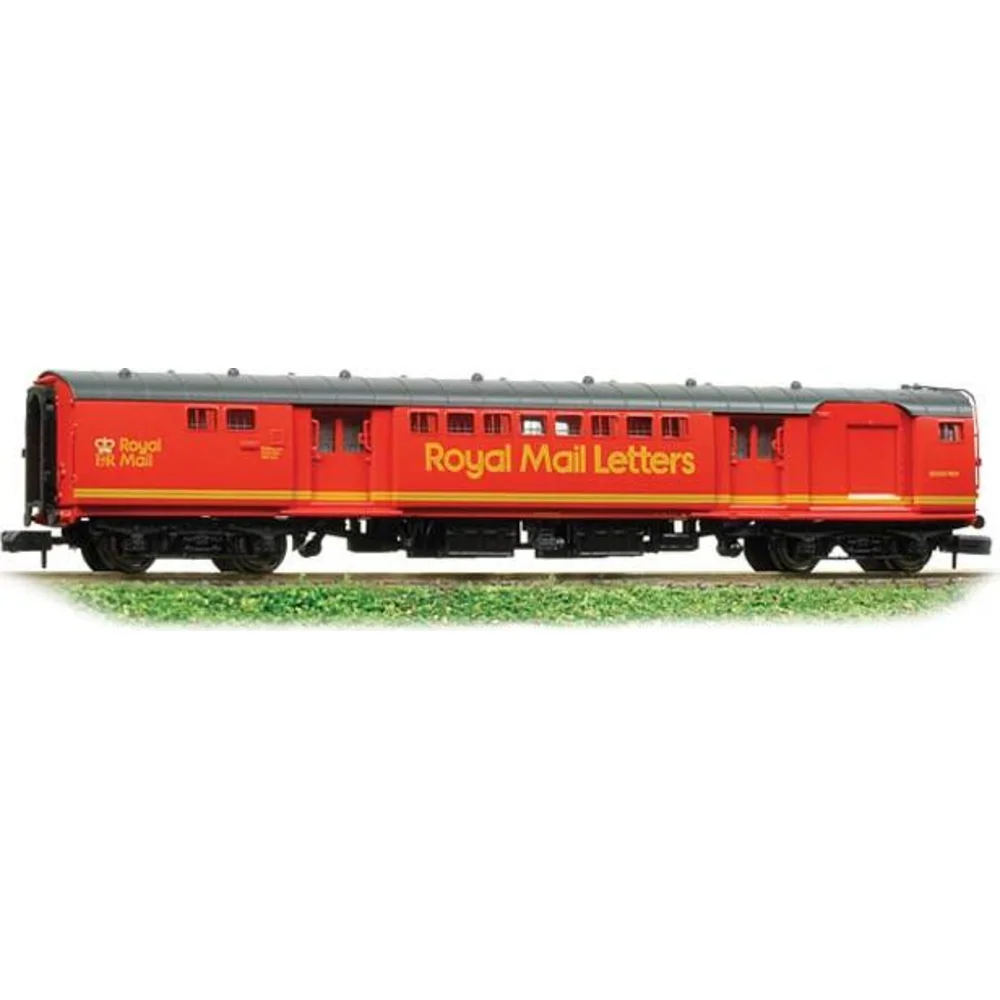 left-track-display-view by Graham Farish