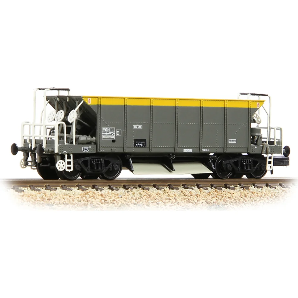 left-track-display-view by Graham Farish