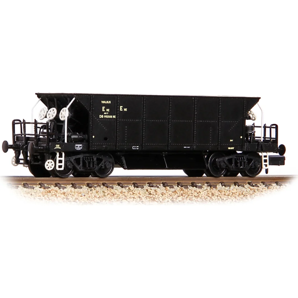 left-track-display-view by Graham Farish