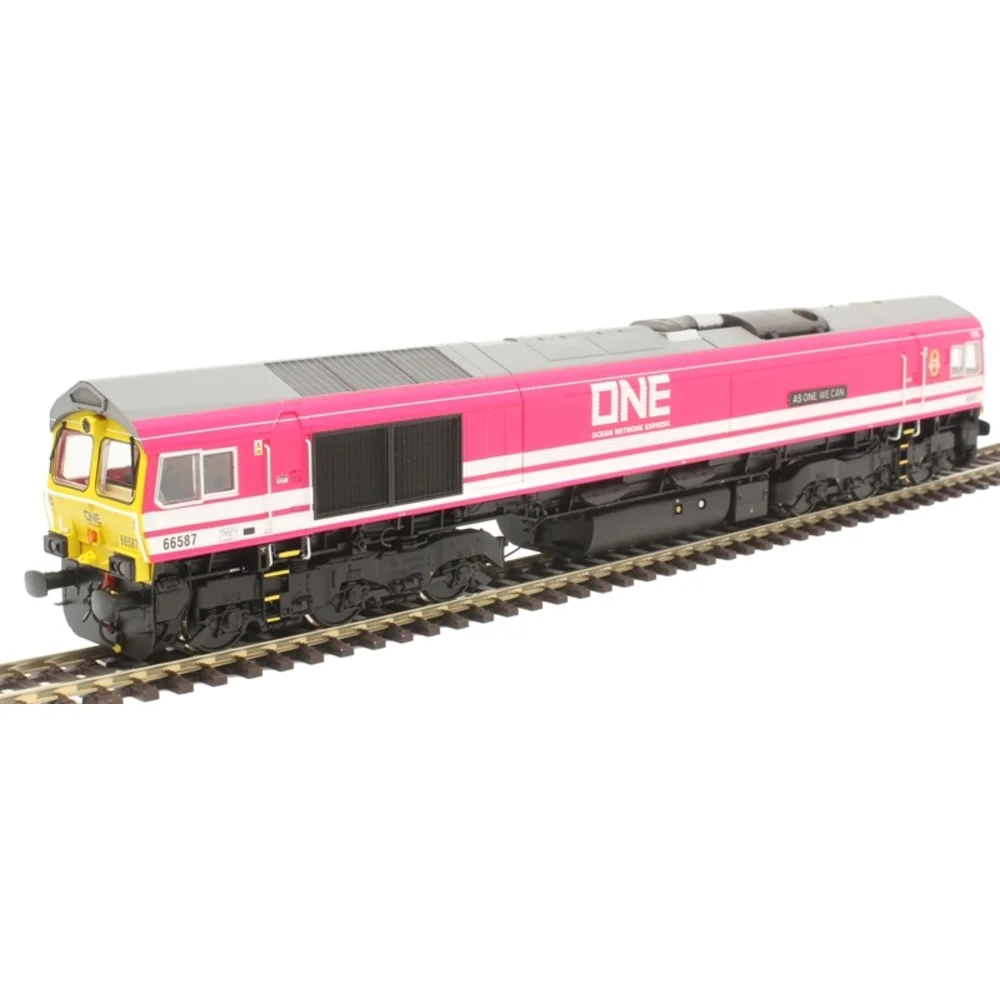 Hattons Model Railways Left track display view