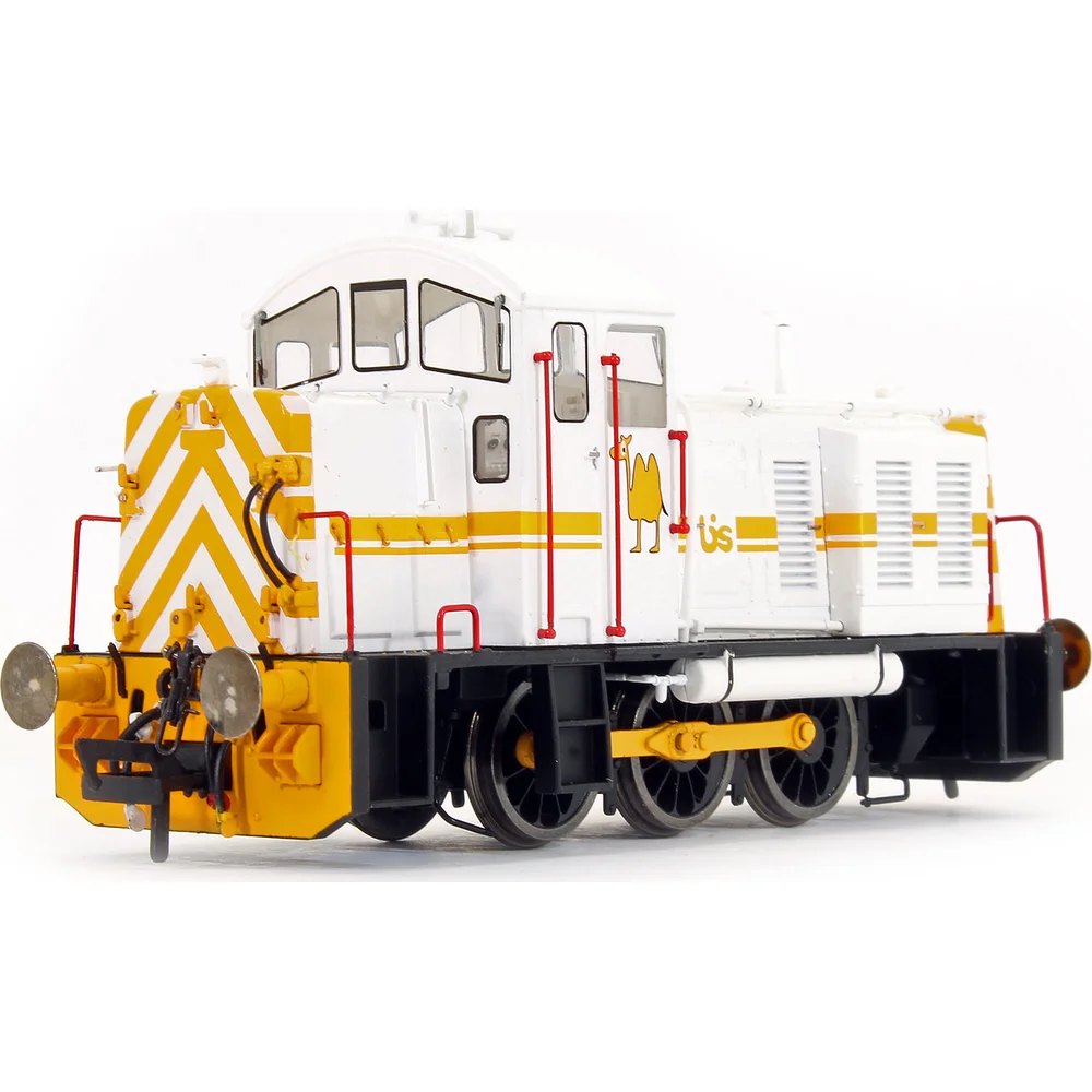 left-rear-three-quarter-view by Heljan