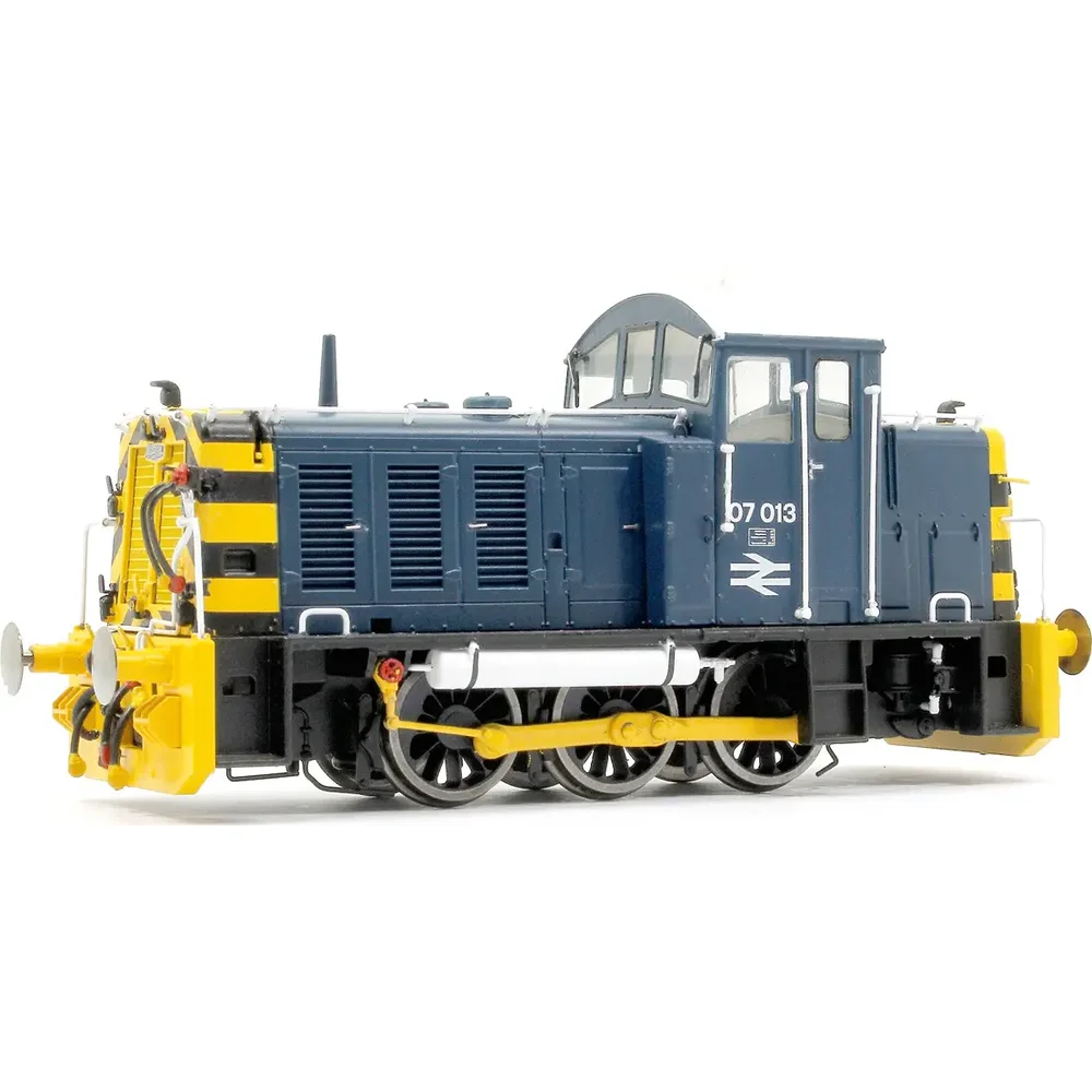 Heljan Left front three quarter view