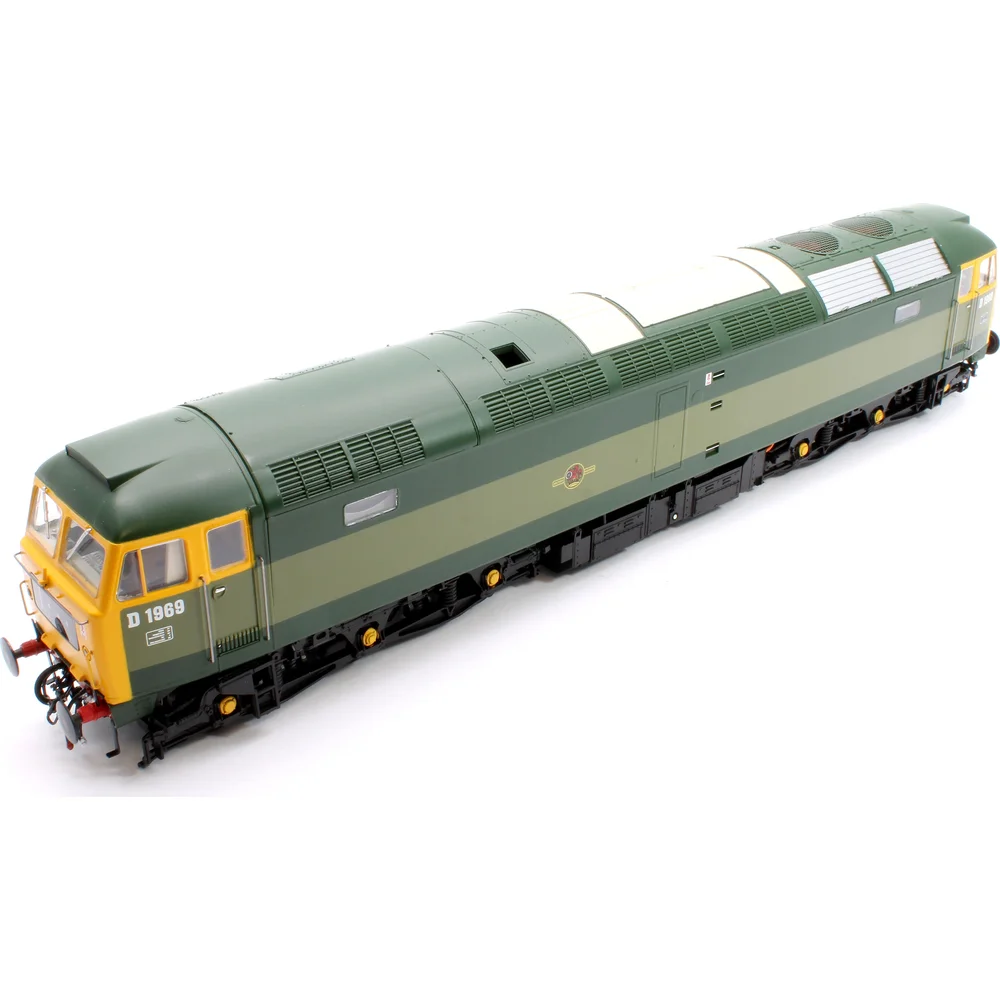 overhead-chassis-detail-view by Heljan