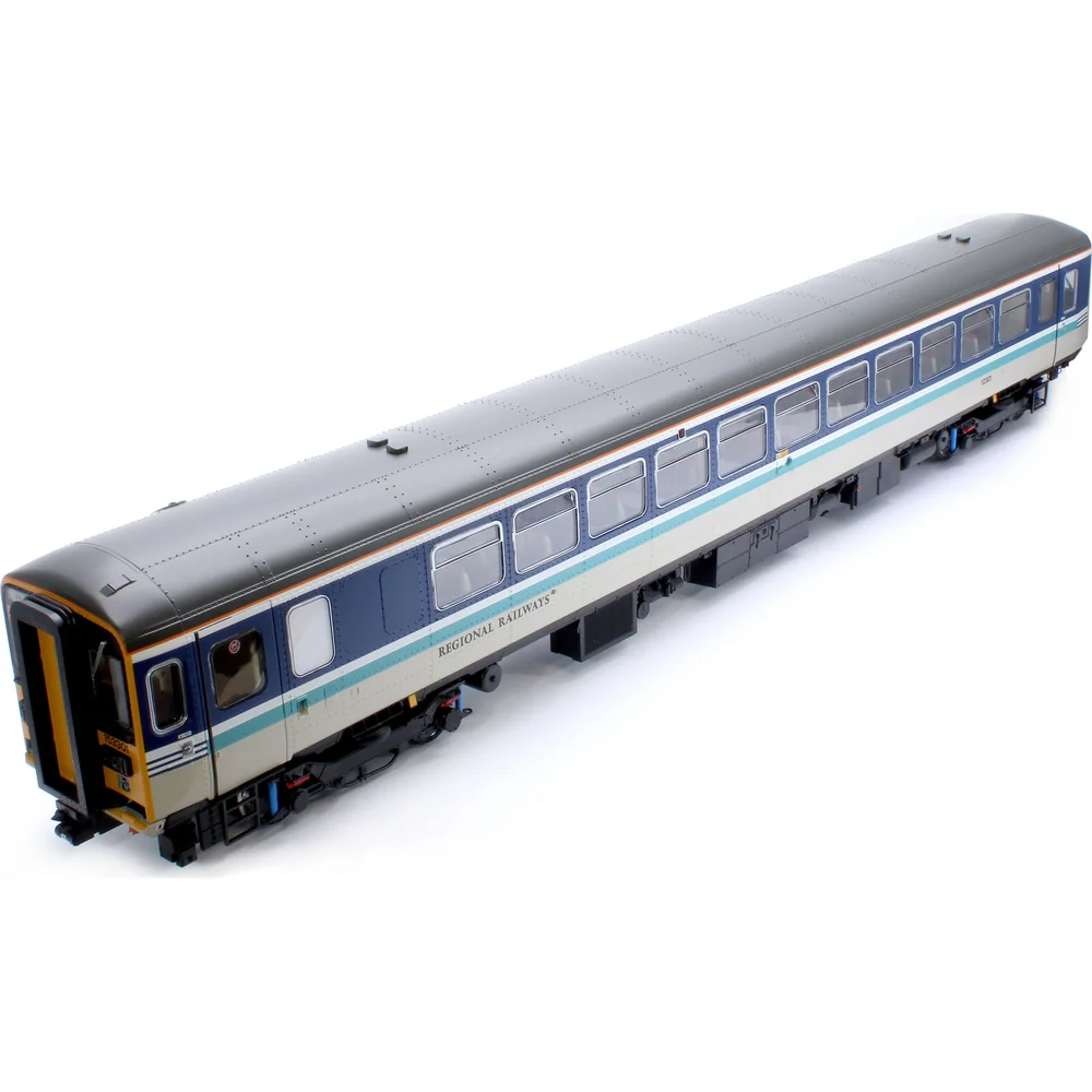 overhead-chassis-detail-view by Heljan