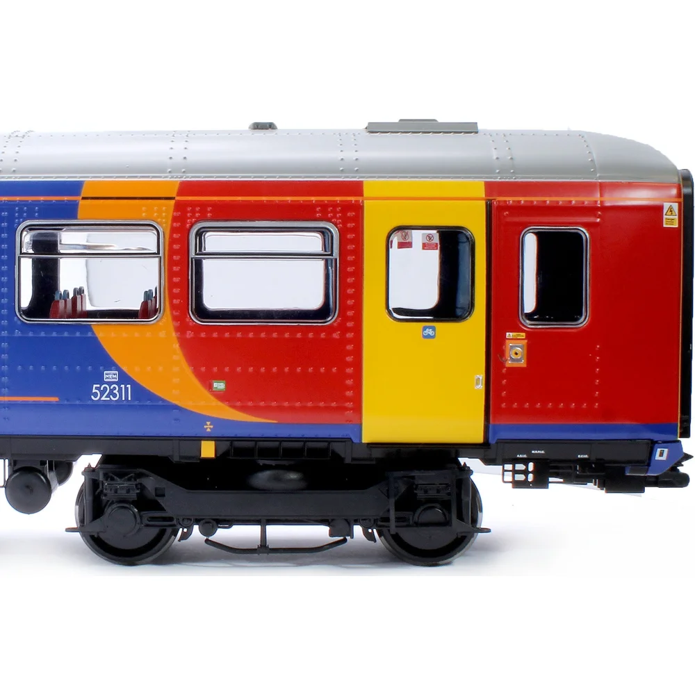 partial-side-elevation-right by Heljan