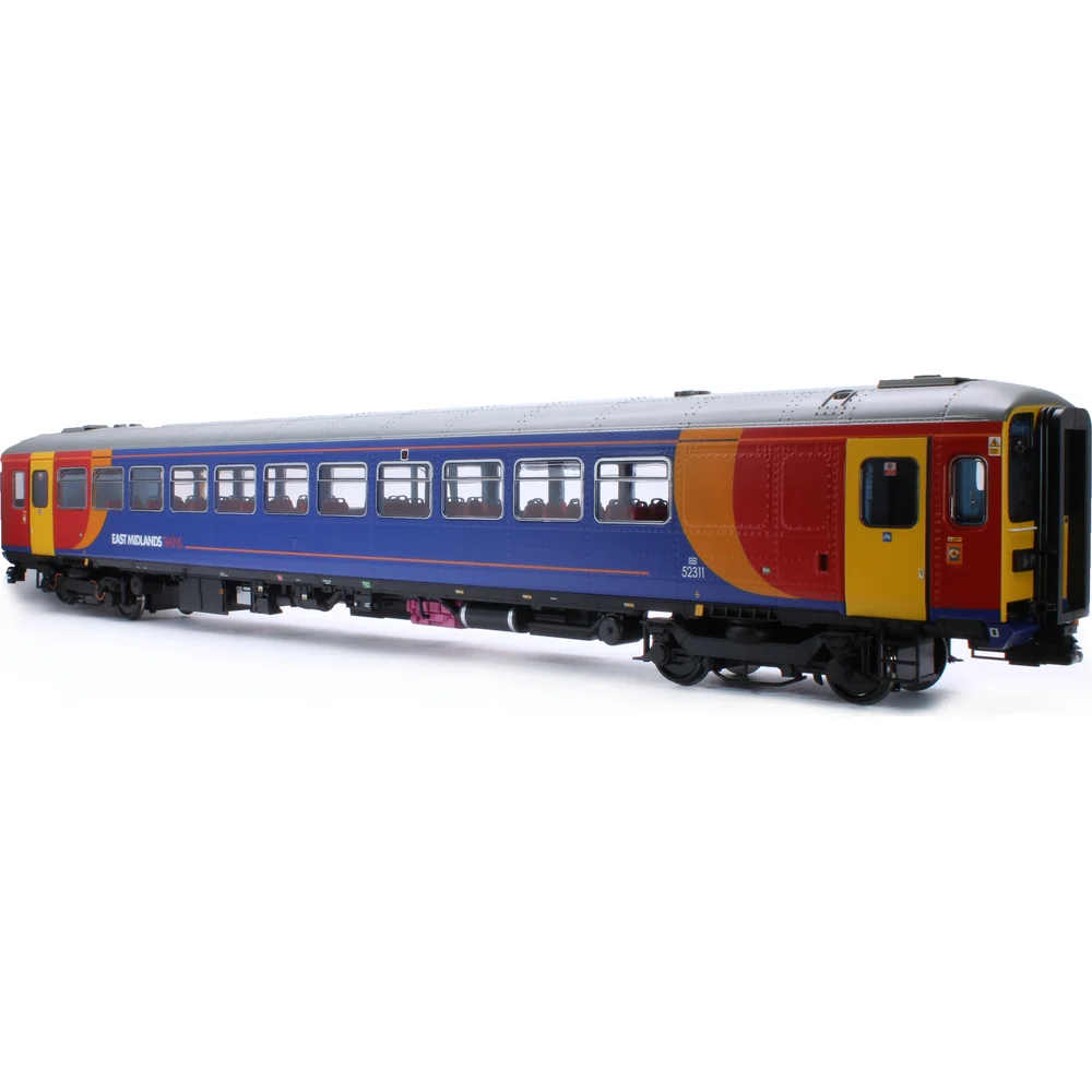 right-rear-three-quarter-view by Heljan