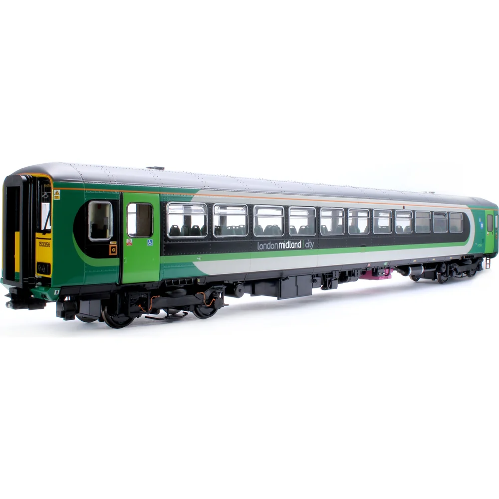 left-rear-three-quarter-view by Heljan