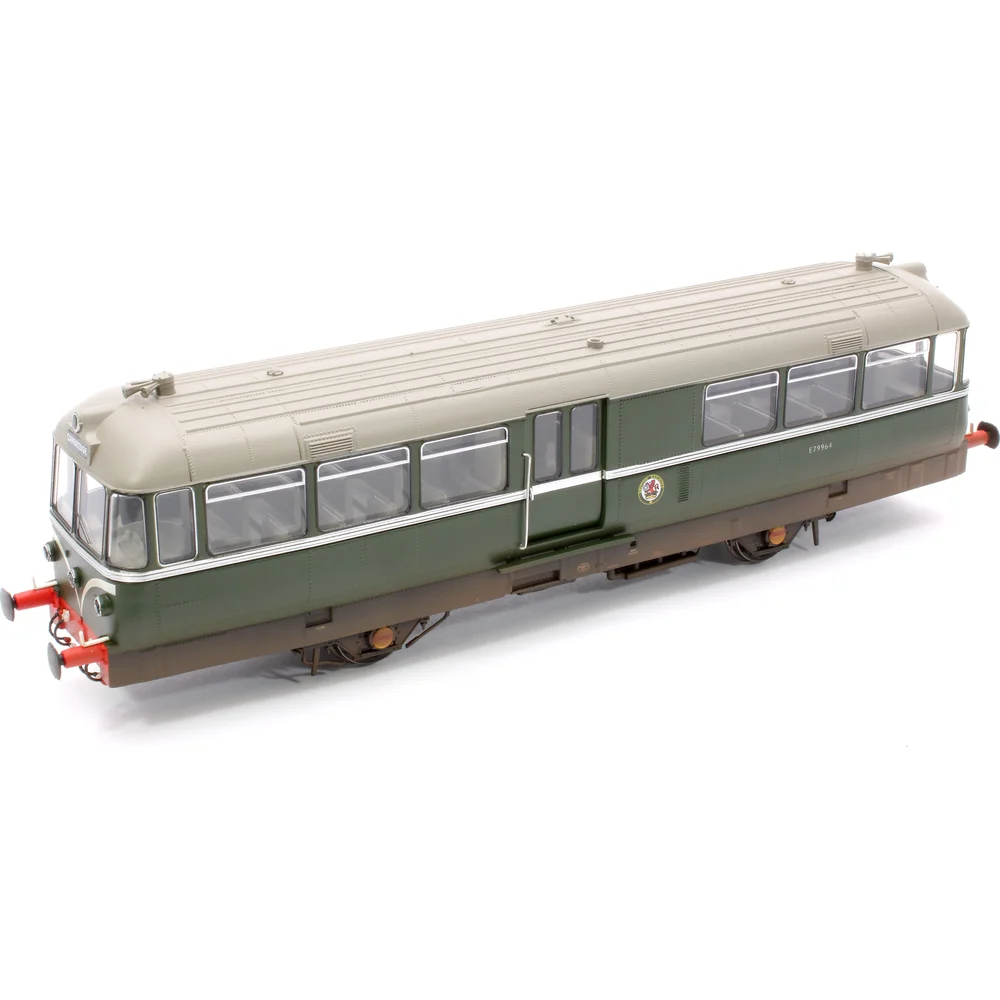 overhead-chassis-detail-view by Heljan