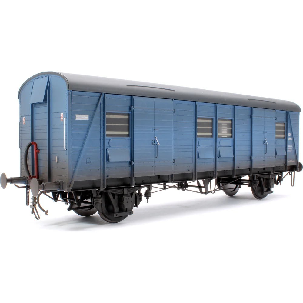 left-rear-three-quarter-view by Heljan