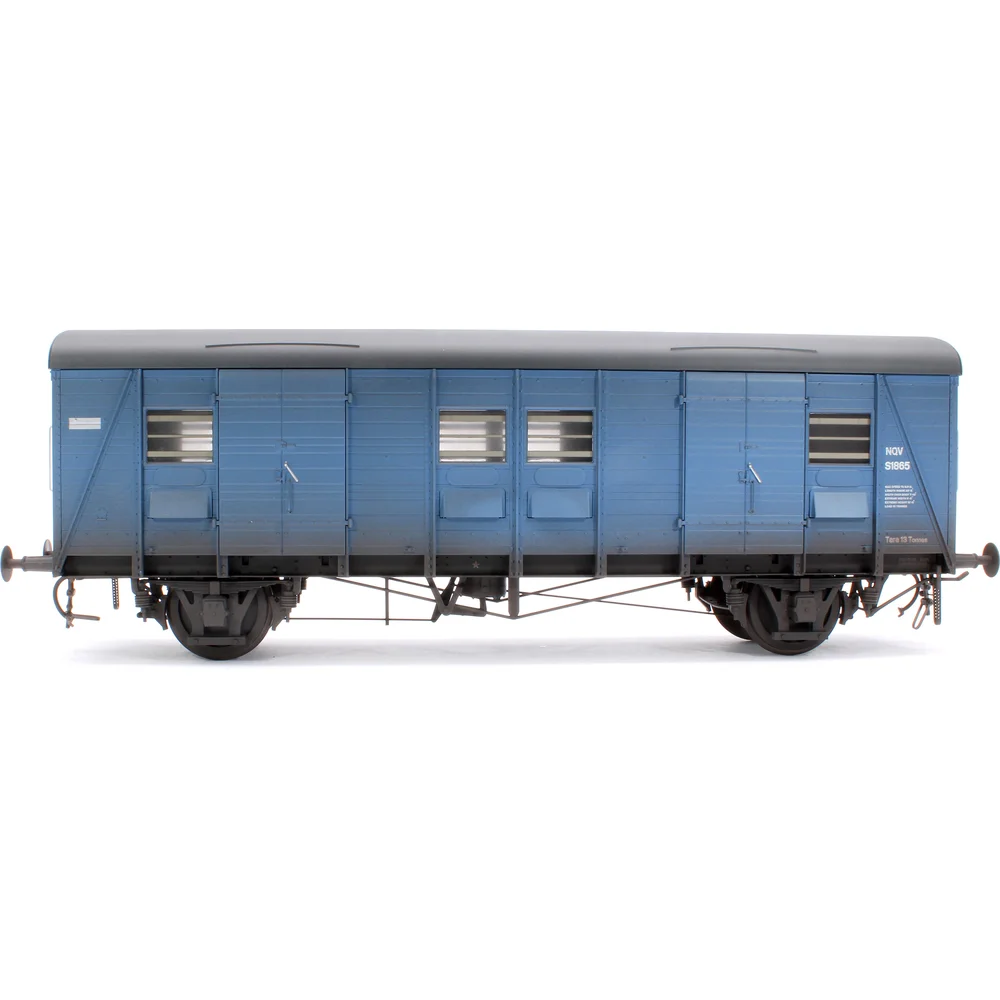 side-elevation-left-direction by Heljan