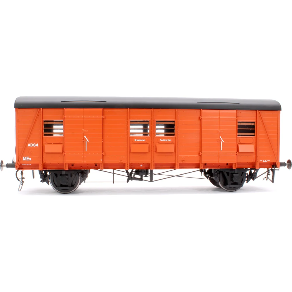 side-elevation-left-direction by Heljan