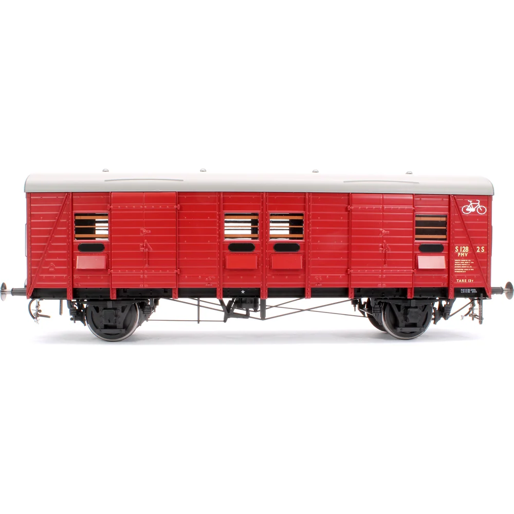 side-elevation-left-direction by Heljan