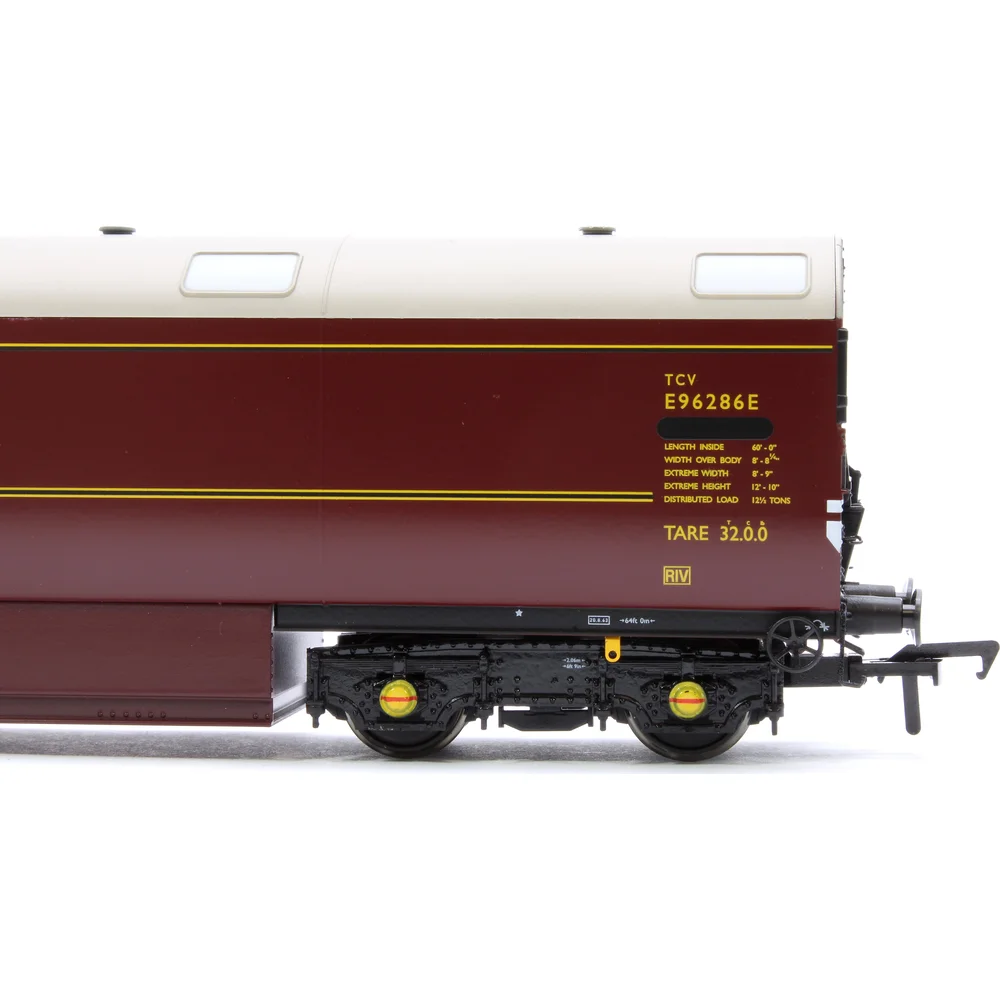 close-up-of-number by Heljan