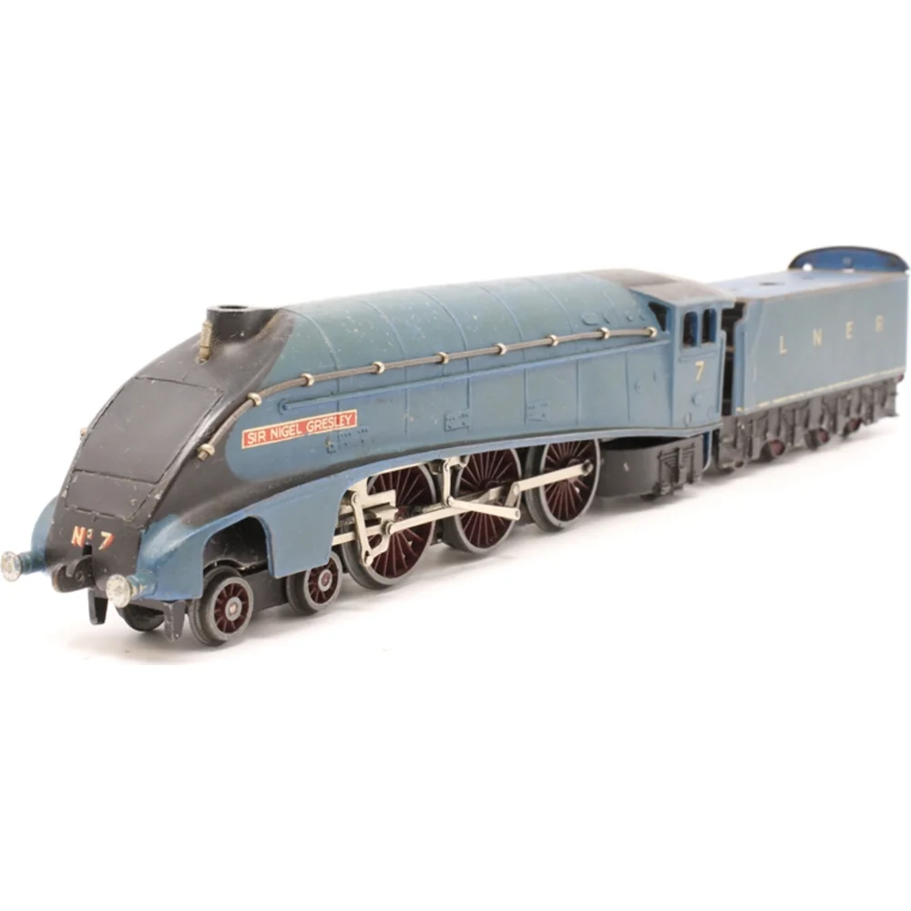 London & North Eastern Railway A4, London & North Eastern Railway (Garter Blue)