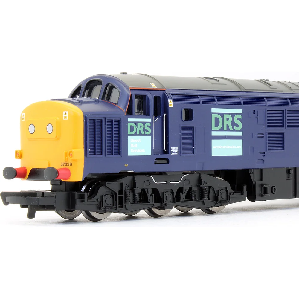close-up-of-cab-left by Hornby